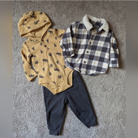 Carters- Baby Boy- 9 Months- 2 sets- winter- fall - Picture 2 of 9